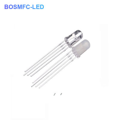 4 broches LED RVB 5 mm à travers le trou 0.06W, Lentille transparente à l' eau à anode commune F5 LED tricolore
